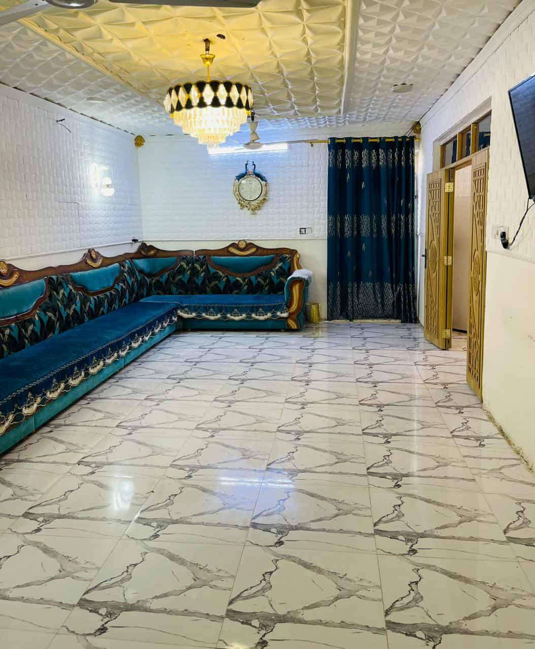 دار للبيع
الموقع الجمجمه مقابل الجبل
 قرب جسر بته
مساحه ٢٨٠متر طابو زراعي
يتكون ٣ غرف نوم استقبال كلدور مطبخ مجمع صحيات
منور
السعر خاص او اتصال
***********
