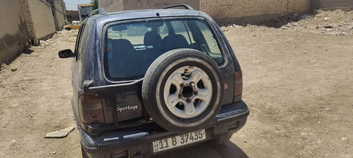 سبورتج 94 محرك بلاد مفتوح كير عادي يرادله شويه ترتيب السعر 23وبيه مجال مكانه بغداد الرواد الشعله الاتصال على الرقم ***********
