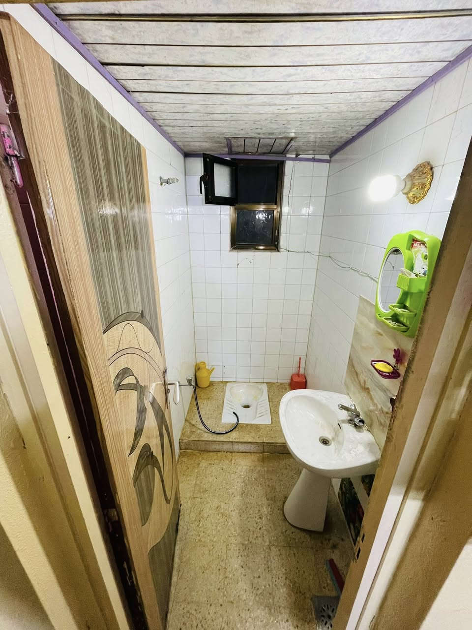 مجمع القادسيه🏢
#للبيع _فقط

طابق ثاني🏡

٢غرف نوم_قرب سوك المجمع المجمع

نضافته 💯

تفاصيل خاص➡️

📞📱***********

📞📱0777343343
