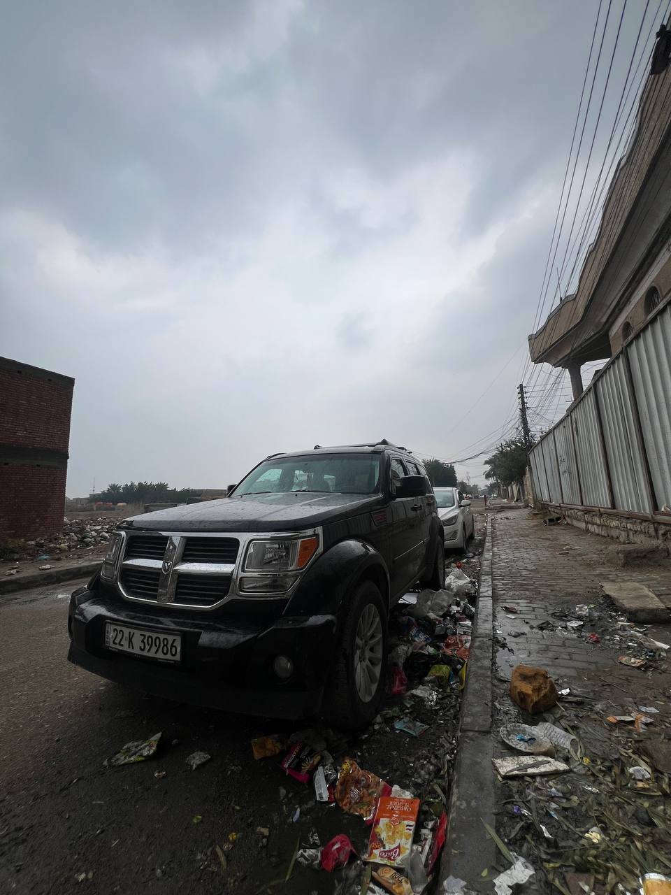 سلام عليكم 
دوج نيترو موديل 2008
رقم اربيل 
مكينه v6 3.7 فور ويل شلعه ومعدل 
سيارة فول مواصفات من عدى الفتحه 
شاشة اندرويد تحكمات ستيرن جهتين 
مصبوغه حزام 
سعر سيارة 92 ورقه وبيه مجال للناس طيبة 
للتواصل صاحب السيارة /  ***********
