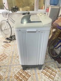 غسالة مستعملة • نشافة تشتغل • مشكلة بالغسل