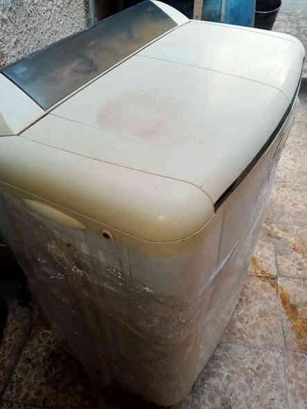 غساله حوضين غسل وتنشيف شغاله وعلى الفحص يوجد توصيل 
*********** بغداد
