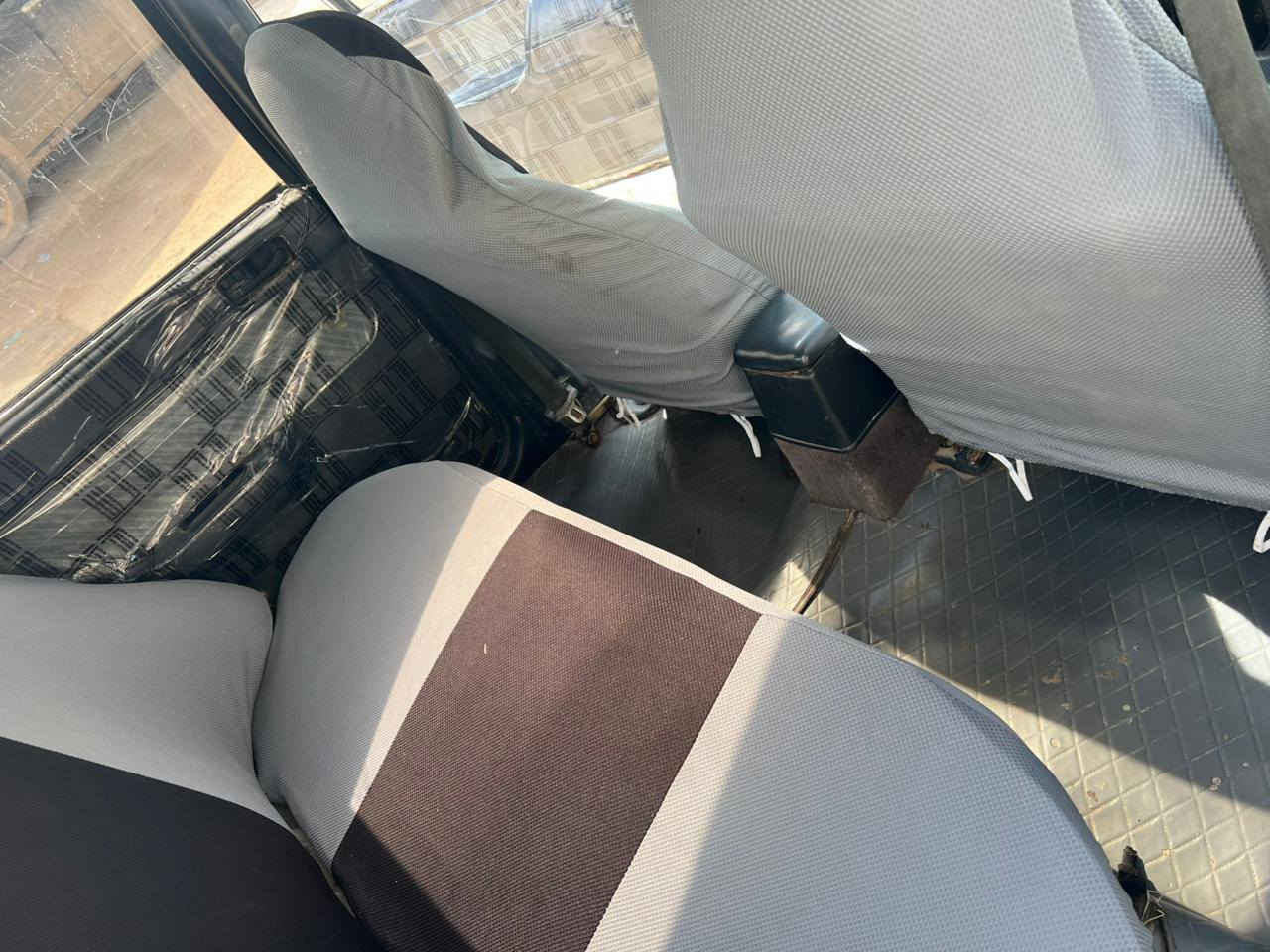 سلام عليكم اللنترا 95مكينه مسكر كير عادي سياره حلوه بيها مكانات صبغ سنويه ساقطه تحويل مباشر السعر 28   وبيها حك الجيه ترايك وين ماجان العنوان بغداد العبيدي ***********
