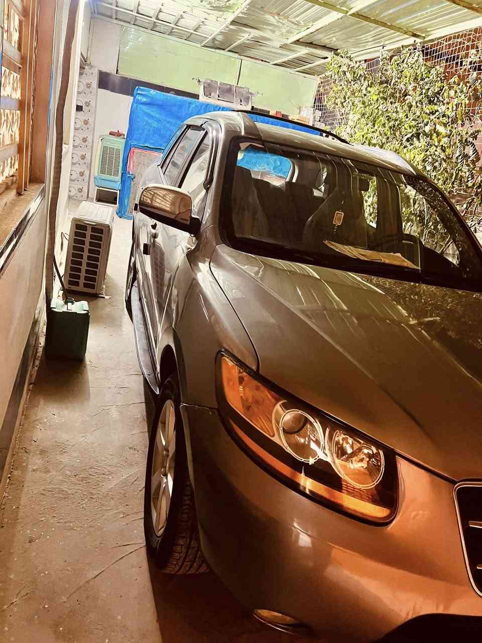 مستعجل. ع بيع سياره سنتافي 2008 رقم بغداد دولي السعر 120 وبيها مجال للطيبين انتصال ع رقم ***********
