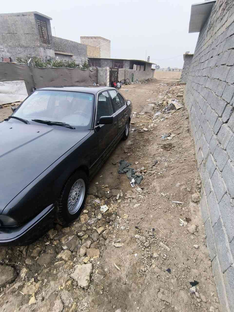 سلام عليكم بي ام525 موديل88 بسمي سنويه نافذه مكينه حاويه كير حداديه كله جديد درايم شفتات جدد كهربائيات كله شغاله سنتر لوك كله تتقفل جام شغال ماسحات زراكات ماناقصه شي السعر58وبيها مجال مكان بابل للاتصال ***********/***********غير متواجد على الانترنت
