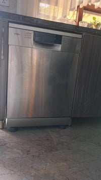 غساله صحون نوع يونيفا  ستانلس ستيل حجم كبير 3 سلات 3مرشات بيه مجموعه ب...