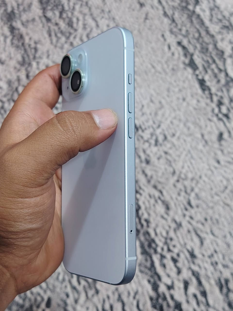 ايفون 15 فول نضافه خدش مابي وباقي تفاصيل بل منشور سعر 650
*********** او كورك ***********
