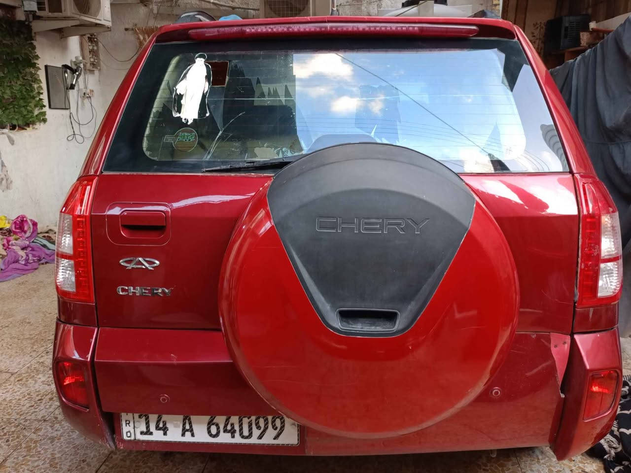 شيري تيكو موديل 2013 
سيارة جاهزة 
تبريد كهربائيات مكينة كير كلشي جاهز 
السيارة بأسمي شرط التحويل 
السعر 55 وبي مجال بسيط 
مكاني بصرة حي الحسين 
*********** Singapore
