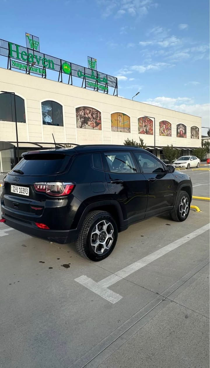 Jeep compass 2022 trail hawck
مەکینە ٢.٤ بێ تۆربۆ مەکینە مەرخوب
فوول مواسەفات
دەبل ئەکسل
پانۆڕاما
شاشە گەورە
٥ مۆدی لێخوڕین 
٣٦٠ ڕادار
ئۆتۆ هۆڵد 
برێک بەسمە
ڕادار
خەتی جادە 
تەبرید مەرکەزی
ئاوێنە ئۆتۆ 
لایت ئۆتۆ بیلاد لید 
٤١ هەزار ڕۆشتووە
زۆۆر مواسەفاتی تر
دوو پارچەو نیوی سبوخە 
بێ ئێرباگ
ڕەقەم و سەنەوی نوێیە 
نرخی خوار هەموو بازار( ترەیل هاوک ) نیە بەو نرخە
 147$ مەجالێکی برایانە

ژمارە موبایل:*********** أربيل, العراق

