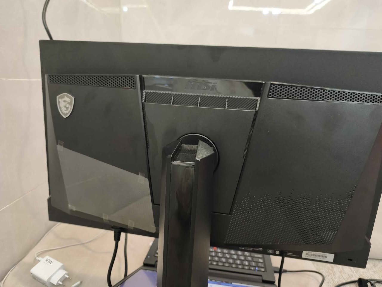 MSI monitor 
MAG 271QP QD-OLED x28

موينتر اوليد
27inch

280 هرتز
0.03ms
HDR true black 400
DCI-P3
شاشەکە پاکی %99.99 یەک دێد پێکسلی هەیە تەنها لەسەر رەنگی رەش لای راست خوارەوە ئاماژەم پێ کردیە
730 هەزار و گەیاندن هەیە لەبۆ هەموو شارەکان.
موجود ديد بيكسل على يمين شاشة بس اللون الأسود.
730 الف و موجود توصيل لجميع المحافظات أربيل, العراق


**إذا كنت صاحب هذا الإعلان وتريد حذفه لأي سبب، رجاءا أرسل رسالة إلى الدعم الفني**