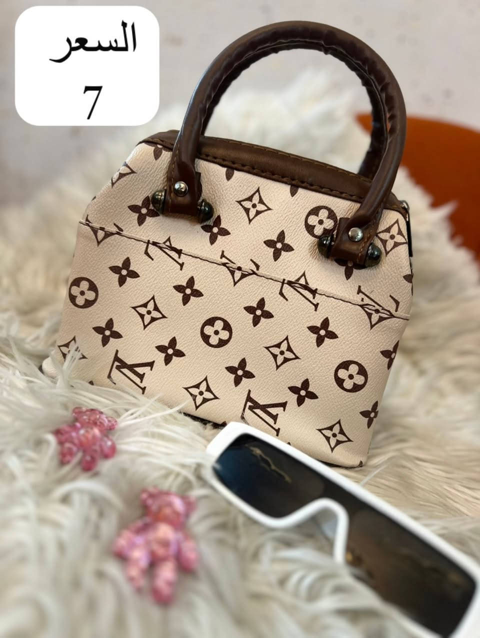 جنط نسائيةً بألوان صيفيه 🔥🔥
للتواصل خاص


**إذا كنت صاحب هذا الإعلان وتريد حذفه لأي سبب، رجاءا أرسل رسالة إلى الدعم الفني**