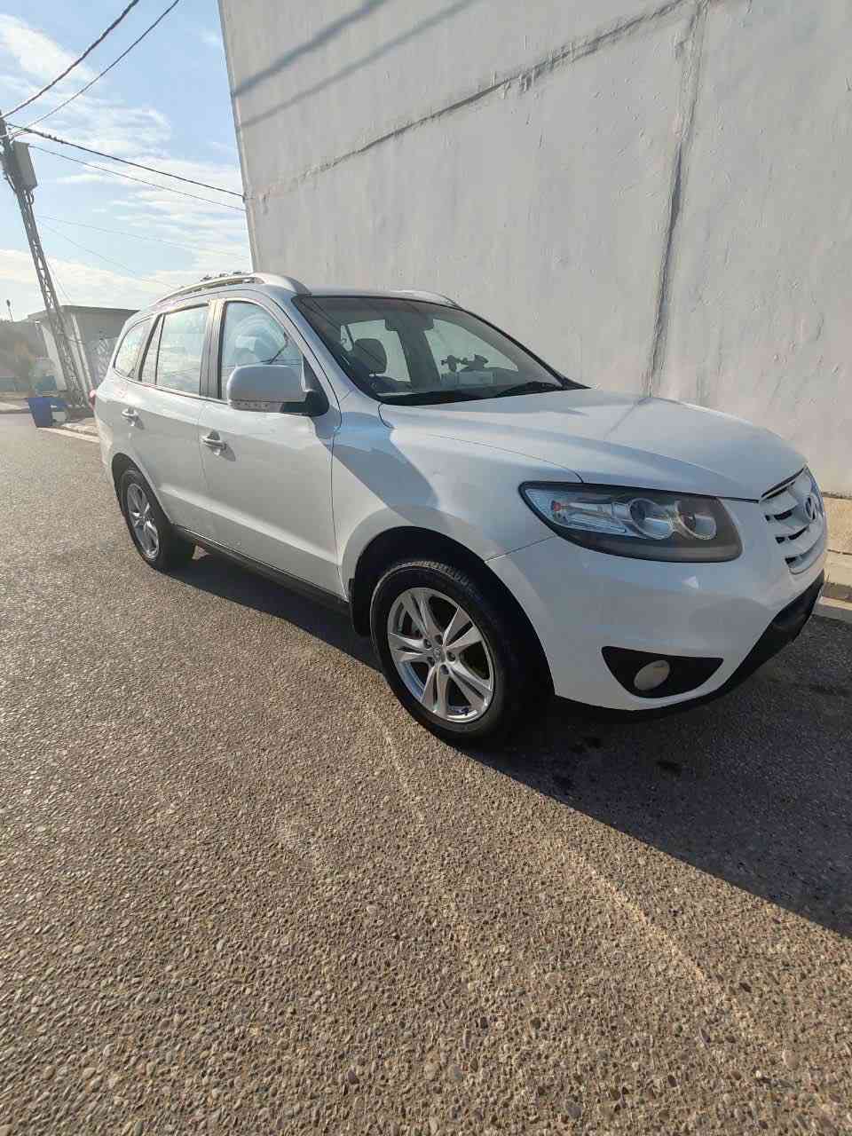 للبيع سنتافي 2012 خليجي ✅

سعرها ادخل ع رابط https://t.me/carssofiraq/15600

ابيض رقم بغداد الماني فول 
محرك 3500 والمواصفات مثل ما واضح بالصور 
علما السيارة صالها عندي 8 سنوات 
مكان كربلاء 
واتساب *********** تلفون
.
.

🚗اعرض سيارتك ع اقوى قناة تلكرام للبيع و شراء سيارات ادخل ع رابط 
👇👇
https://t.me/carssofiraq
