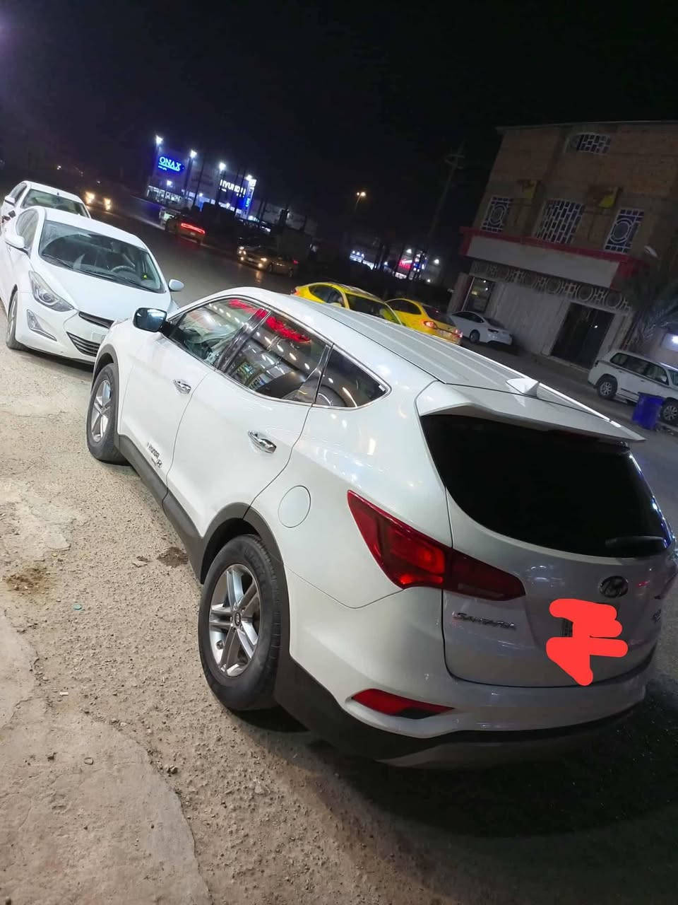 سلام عليكم سنتافيا موديل 17 وارد أمريكي 5راكب محرك اربعه ماشية 68 رقم ذي قار حادثة  كلش بسيط جاملغ مبدل اصلي والجاملغ الثاني انطخ هنا وتبدل بدون دواخل شرط السعر 140 السيارة جاهزة من كلشي العنوان ناصرية مركز ***********
