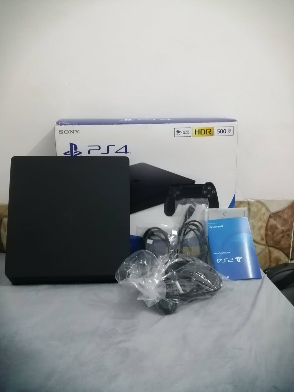 سلام عليكم للبيع نظيف مال بيت  الشراي يتصل بالرقم ***********
