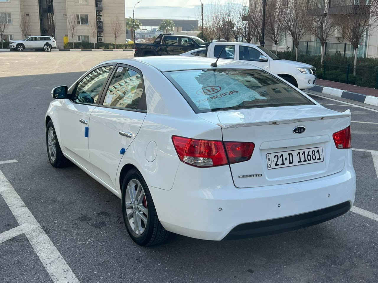 سيراتو خليجي موديل 2012 سليمانيه ماشيه 115 حقيقي دواخلها جديده كير محرك صدر كله بشرط تخم تاير جديد عليها مكانها سليمانيه 

💎 ســعــر ✅ ::  الــرد تلقائي📮

حساس 
كامره 
مري شفط 
يدات نيكل
السياره بيها باب السكن 
صبغ وبارد قليل
الباقي مكفوله من التبديل والفتح 

رقم صاحب السيارة 
***********
