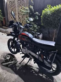 بوكسر لبيع ٢٢ممرقمم مليون ٣٠٠وبيهامجال بغداد الزعفرانيه 07713862843