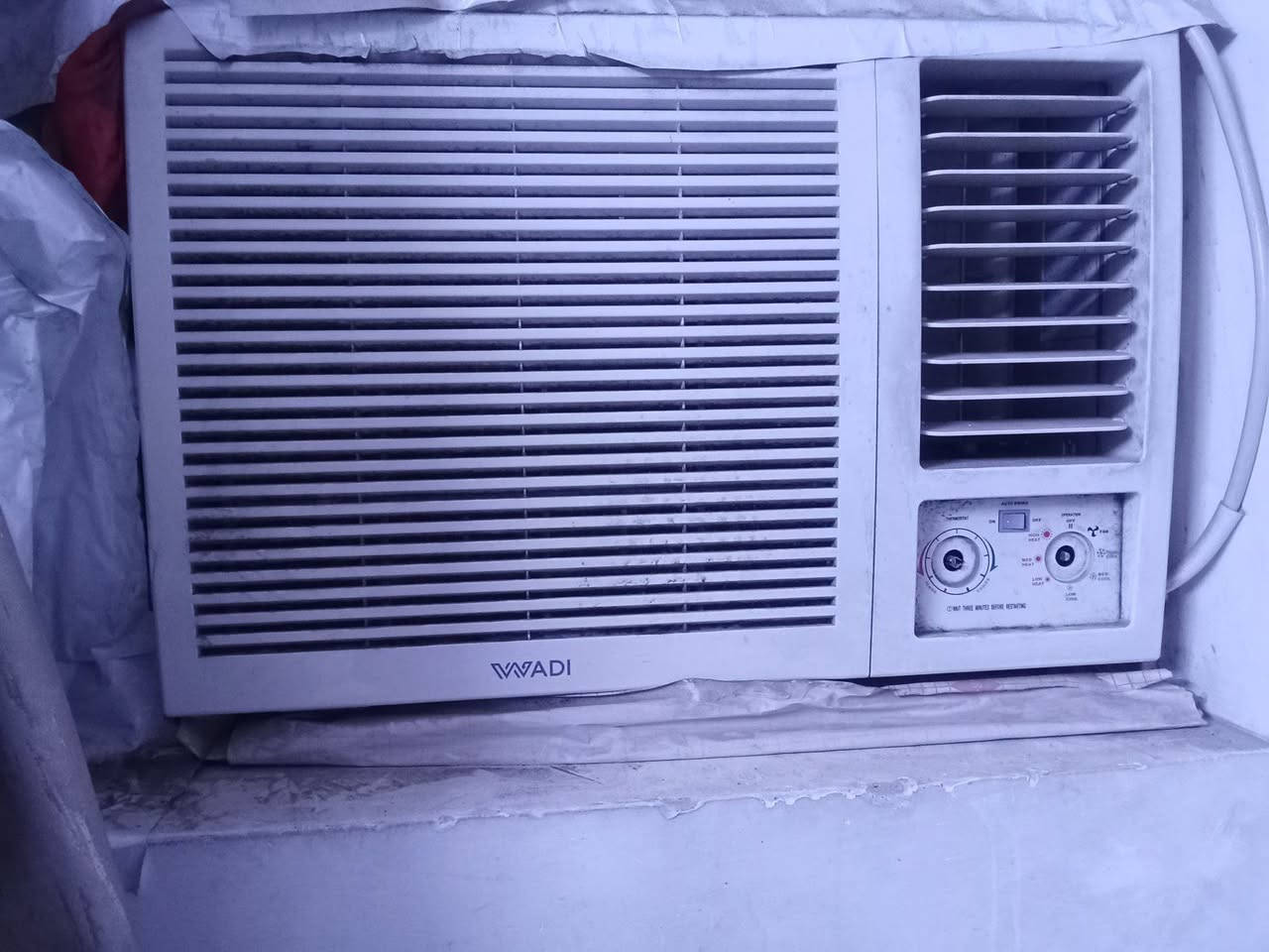 السلام عليكم شغال ونضيف أمانة الله ورسوله الامين الثانية قرب فلافل هنادي ***********
