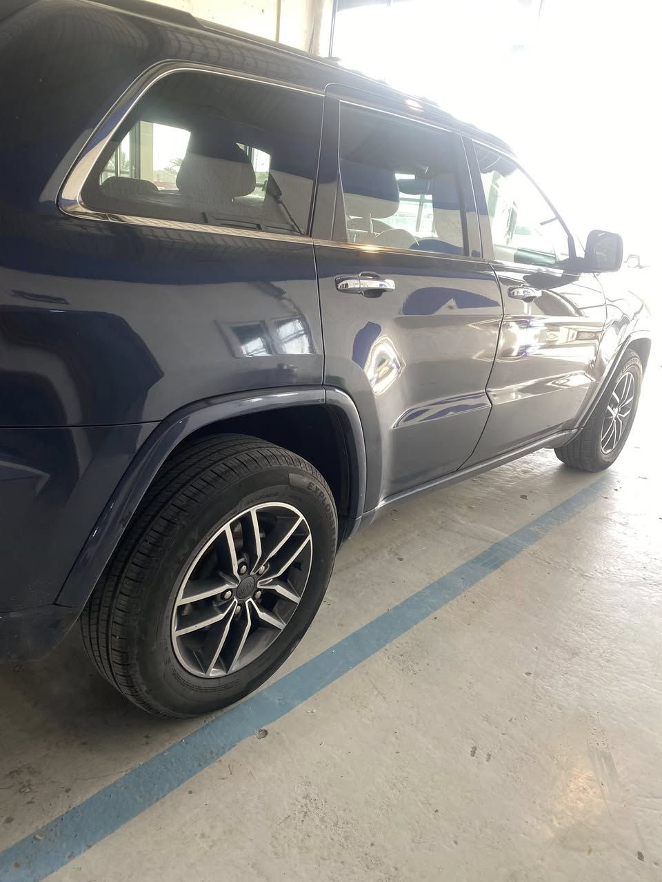 السلام عليكم
جيب كراند شيروكي
فول مواصفات كلش 
كشنات جلد
فتحة
خزن كشن
موديل ٢٠٢٠ رقم اربيل سنوية هزه جدد
بسعر مناسب كلش
السياره ابيعلك مصبوغه حزام صبغ درجة اولى
بدون حادث السياره
البصره القبلة تقاطع المعارض
***********
