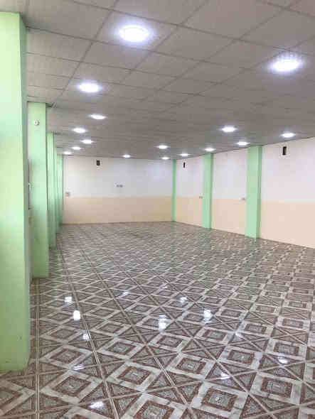 السلام عليكم قاعه للايجار مساحه ١٧٠م٢ الواجهه ٢٠م ونزال ٨م ركن تصلح كوفي شوب او قاعه مناسبات او معمل او مقر شركه او مخزن المكان ام الكرفس شارع عام لتواصل عل الرقم ***********
