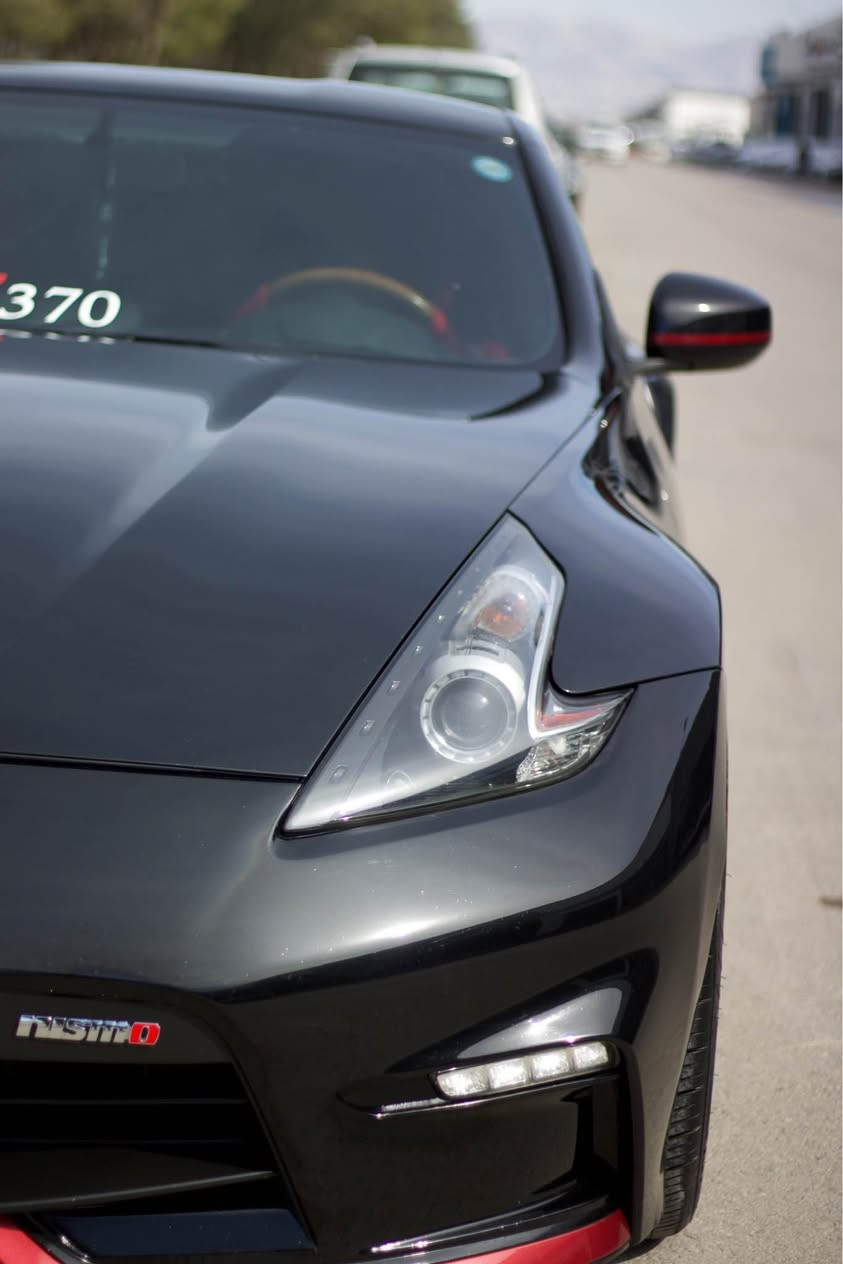 Nissan Z370
2018
٦ پستۆن ✈️
سەیارەکە یەک چەمەلەخی دوای بۆیاخە بێ ناوگرتن دەرگای سایەق کەمیک PDRی هەیە
زۆر جوان و تازەیە 
بەسمە 
بانسی بیمبۆی بۆ دانراوە 
تایەو ویلی شازی لەسەرە 
سعر ١٥٣ 
*********** السليمانية, العراق
