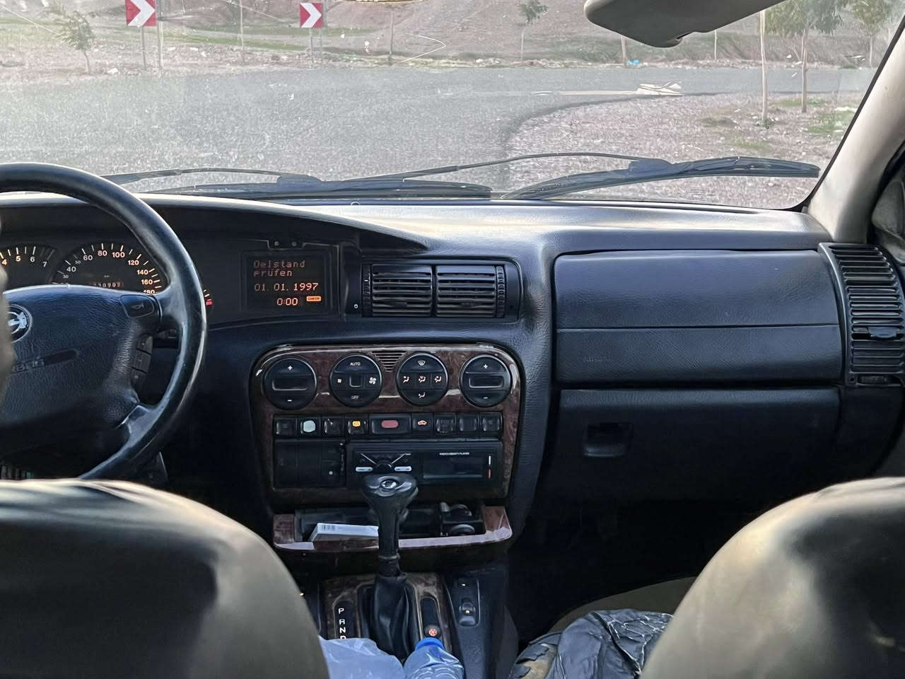 اوپل بزون للبيع موديل ١٩٩٨ صبغ عام جمالة مكينة وكير ونجي جديد مشدودلهة مكان السيارة قضاء خانقين والسعر ٤٤ وبي مجال حك الجية  *********** ادمن من رخصتك
