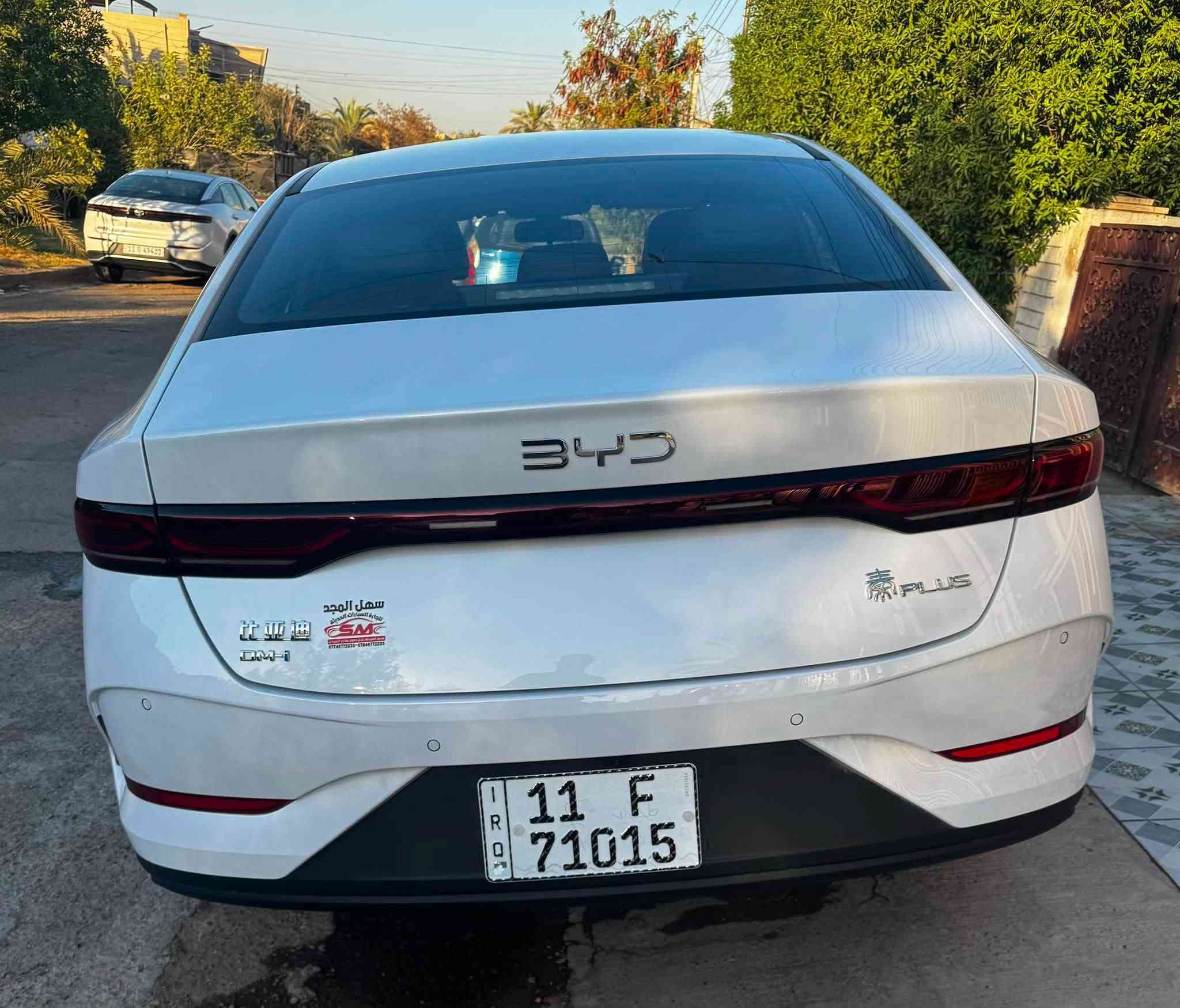 � للبيع BYD Qin Plus
مديل 2025 
مرقم بغداد لوحات وسنوية بأسمي
كفالة عامة من الصبغ، التبديل، البارد، والتكحيل.
الممشى 200 كم فقط. الكلي
السيارة بحالة الوكالة، ولا تحتاج أي مصروف.
جميع الأغراض الأصلية موجودة، مع الشاحن الأصلي وكامل ملحقاته.
📍 الموقع: بغداد.
💰 السعر: 19 مليون 
موبايل  : ***********
