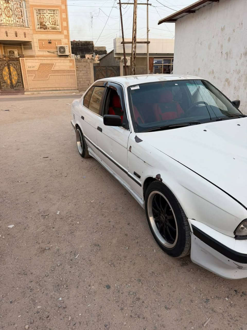 سياره كامله نقص تبريد ***********مكان البصرة 
سعر 40
