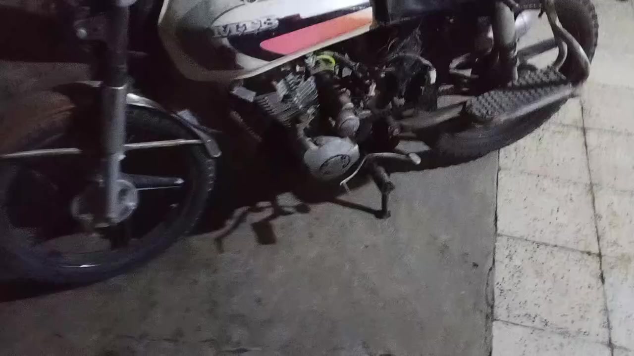 سلام عليكم هاذ الماطور البيع الخل بس الملف 5كير السعر 125الف وبيه مجال واذء اكو مراوس


**إذا كنت صاحب هذا الإعلان وتريد حذفه لأي سبب، رجاءا أرسل رسالة إلى الدعم الفني**