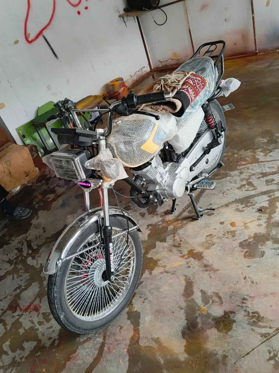 دراجه تايكر للبيع موديل 2026 مكاني ديالى بعقوبه والشراي يتصل ***********  سعرها 775
