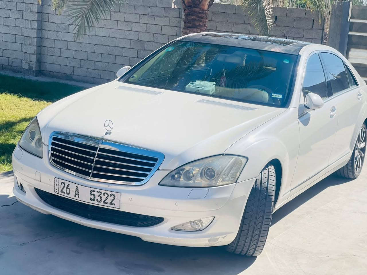 السلام عليكم ورحمه 
مارسيدس  2008.   S550 معروف مواصفاته 
السياره مصبوغه  عام.  بأمريكا   
مكفوله من الضربه ومن المعجون 
السعر 150  وبيه مجال حك الجيه 
العنوان الحله قضاء جبله 
رقم الهاتف  أو واتساب 
***********
