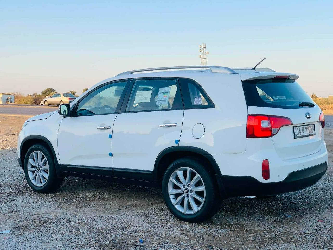 السلام عليكم سورنتو موديل 2015 رقم بصره تحويل سنويه وارد خليجي مكفوله من الضربه القويه ما عدا جاملغ خلفي وقبق الجنطه وتعمير وصبغ بصيط مواصفات 6 سلندر مكينه ما مفتوحه 7 راكب بصمه كشنات جلد برده خلفيه شاشه وكامره لد امامي خلفي حساس خلفي مراوس وبيع حسب  القناعة  السعر 143 غير متواجد عل فيس الاستفسار  الرقم ***********
