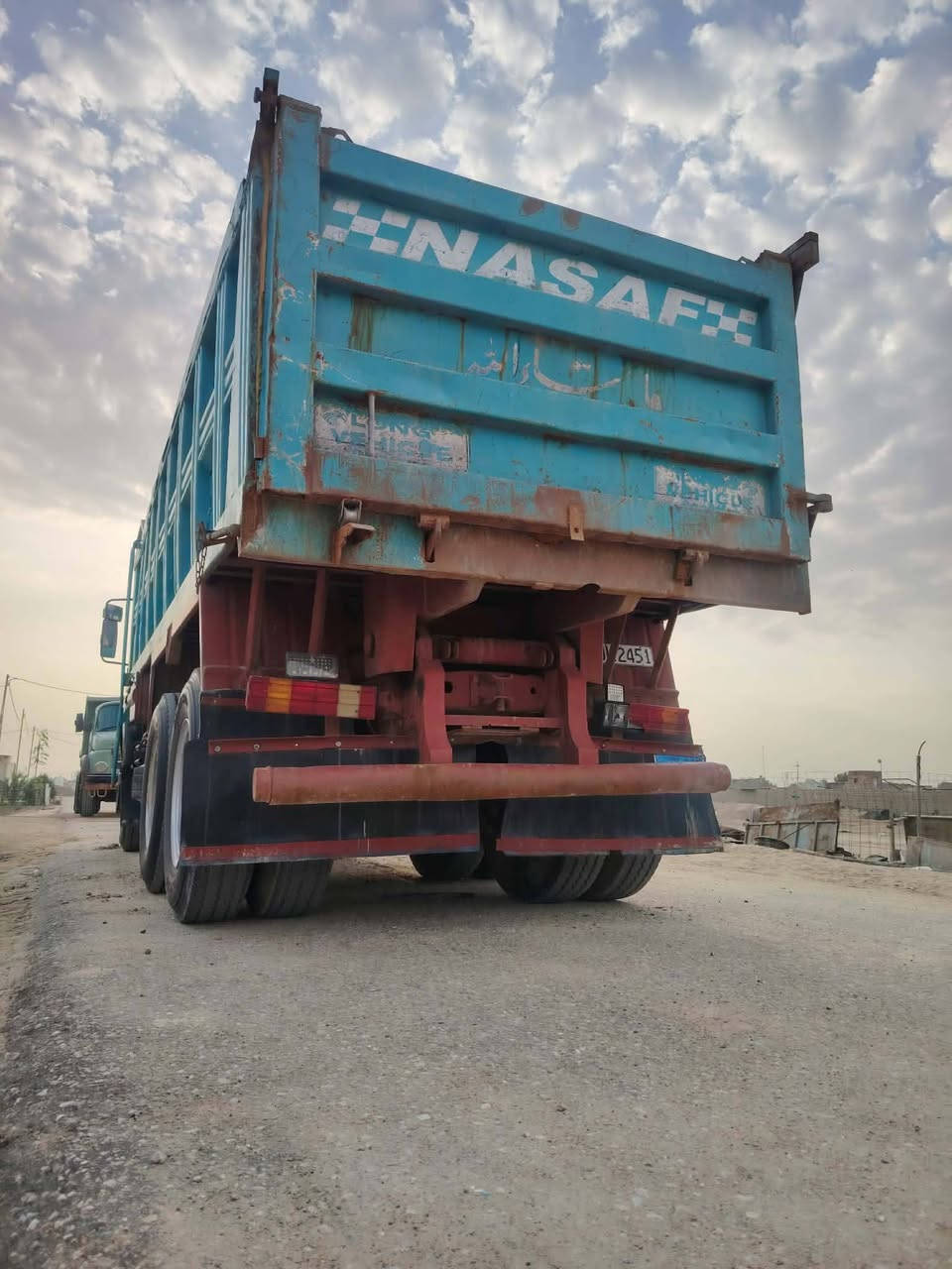 السلام عليكم البي٧٥ مكينه ٢٥ لا تصرف ولا تبخر كير ١٦٠ تخم تاير مجموعه جي اف رباط  اعوج 24 جاهزه للعمل سنويه ٢٧ مكان نجف 

 رقم الهاتف***********
