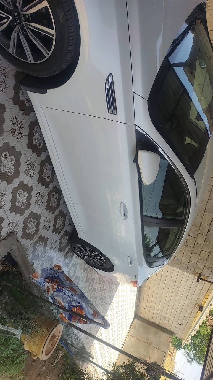 سلام عليكم كيا اوبتيما 20 خليجي مكانها شطره مكفوله من ضربه وصبغ وتبديل بيها حالوب القماره وجنطه البنيد بيه 4او 5 رقم بغداد تحويل ثاني يوم السعر 170 رقم الهاتف *********** ماشيه 86
