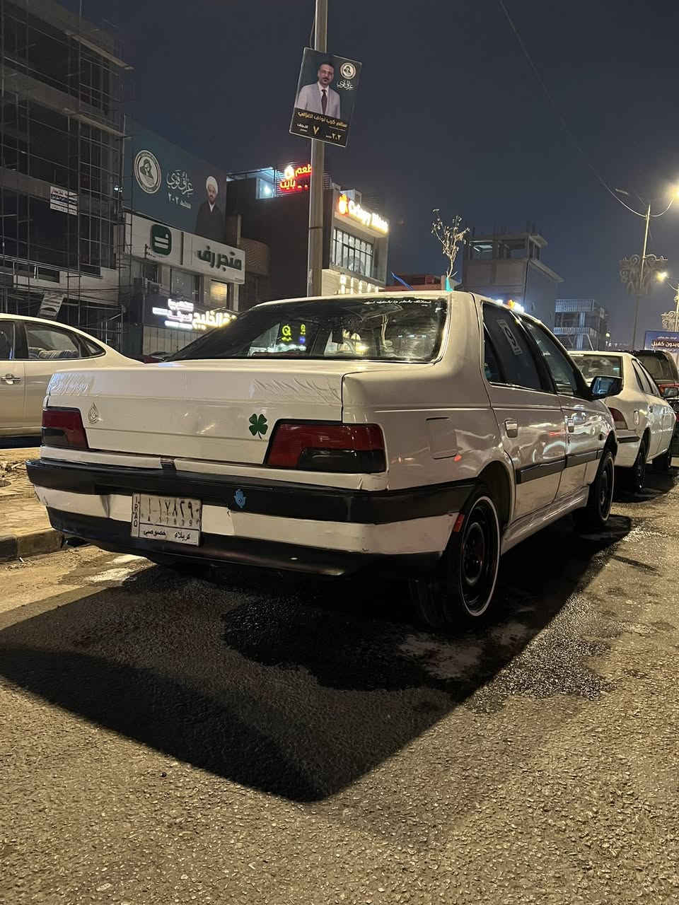 سلام عليكم بيجوه 405glx موديل 2009 بسمي مصفره غرامات محرك 1800 كير ومحرك مكفولات حداديه 100/100  تايرات جدد خطه مشط جديد تبريد شغال اشاير بأمري مناقصها برغي  سياره مبدل بيها جاملغ الأمامي فقط لان بـَسـہ. خياس بدلته بدون ضربه  سعر سياره 36وبيها مجال. مكاني نجف قضاء  المشخاب ***********
