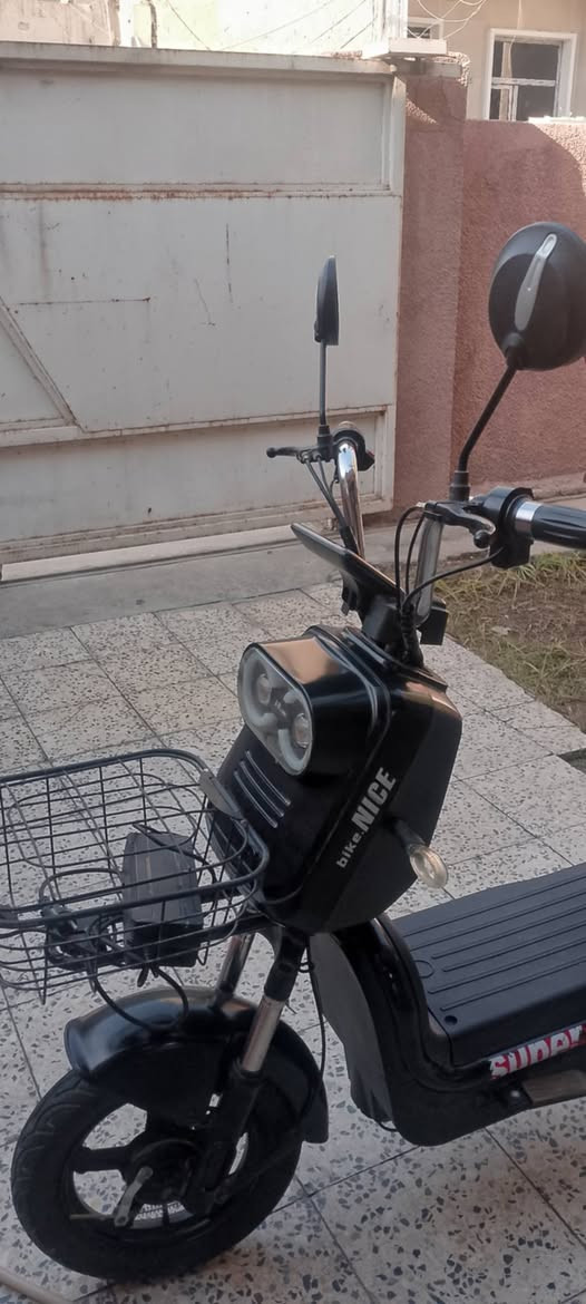 السلام عليكم شباب دراجه شحن للبيع موديل24فووول نضافه بطاريات جدد دراجه فول ما ناقصها اي شي
السعر 400وبيها مجال اتصل وتدلل ***********
