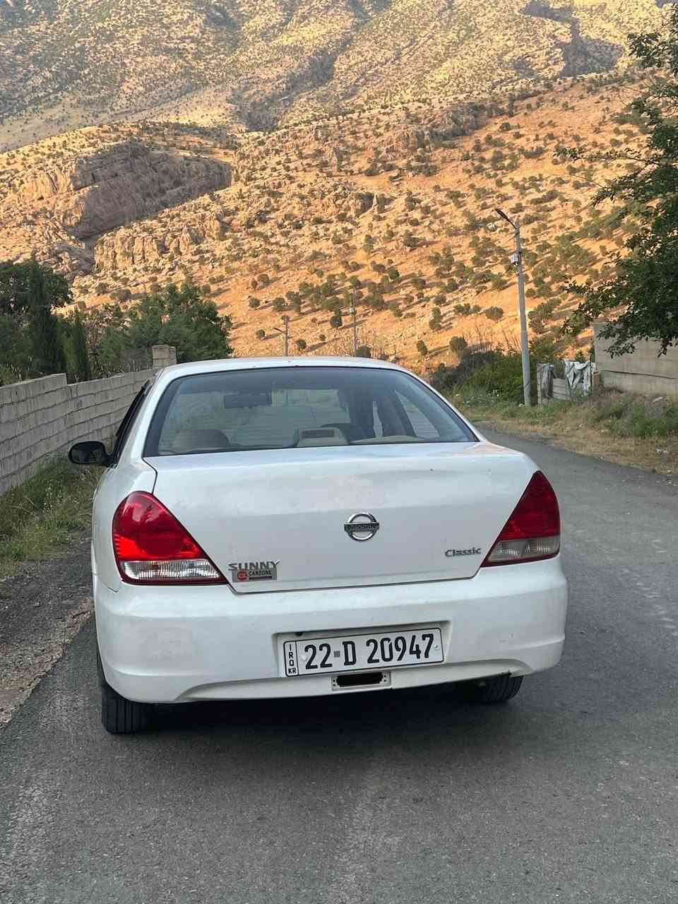 نیسان سەنی یابانی بۆ فرۆشتن، سندوقی یەک جەمپی هەیە، چارمخ لای سایەقی سبوخ، سەنەوی نوێ، هیچ غەرامەی لەسەر نییە. 
*********** سوران, أربيل

