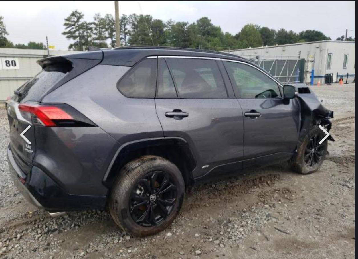 راف فور 2023  xse
أعلى فئة  هايبرد 
ماشيه ٣٤ الف بأسمي رقم بغداد سياره فول مواصفات شنو بالك بيها كله شغال ما بيها اي نقص تحويل ثاني يوم مكانها بعقوبة
بيع قفط سعر240$
رقم ***********
