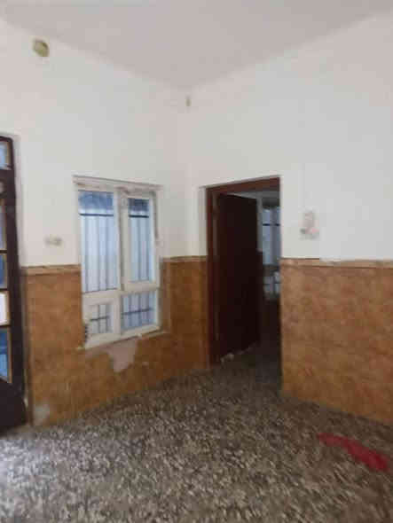 ياالله 

يوجد لدينا للايجار حي ميسان قطاع 23 شارع الجامع مساحه 100متر مربع ركن يحتوي على غرفه وصاله واستقبال ومطبخ وصحيات سعر الايجار 300الف واصل ماء وكهرباء 

للاستفسار والمعلومات الاتصال بنا ع الارقام التاليه 

***********

***********

***********

او مراجعه مكتب ألروان للوساطه العقاريه والمقاولات العامه 

عنوان المكتب حي ميسان ع الشريط قرب صيدليه الشراع 

عندك بيت عرصه للبيع راسلنه وات ساب وتدلل
