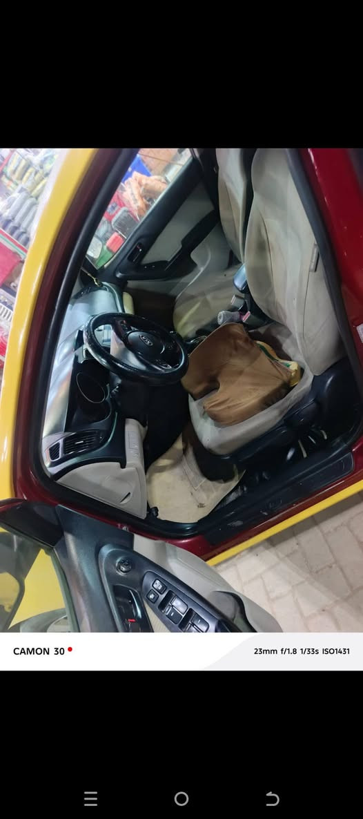 فورتي 2013 مصفره هيئه وغرمات بيه جاملغ بدون دواخل وبيه نقص اضباره تحويل مباشر كير مكينه كفاله حداديه جاهزه السعر 53 رقم الهاتف ***********
