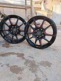 ويل كب حجم 16 متقارب ومتباعد 8فتحات يرهم على سياره اربع ستد سعره 150وب...