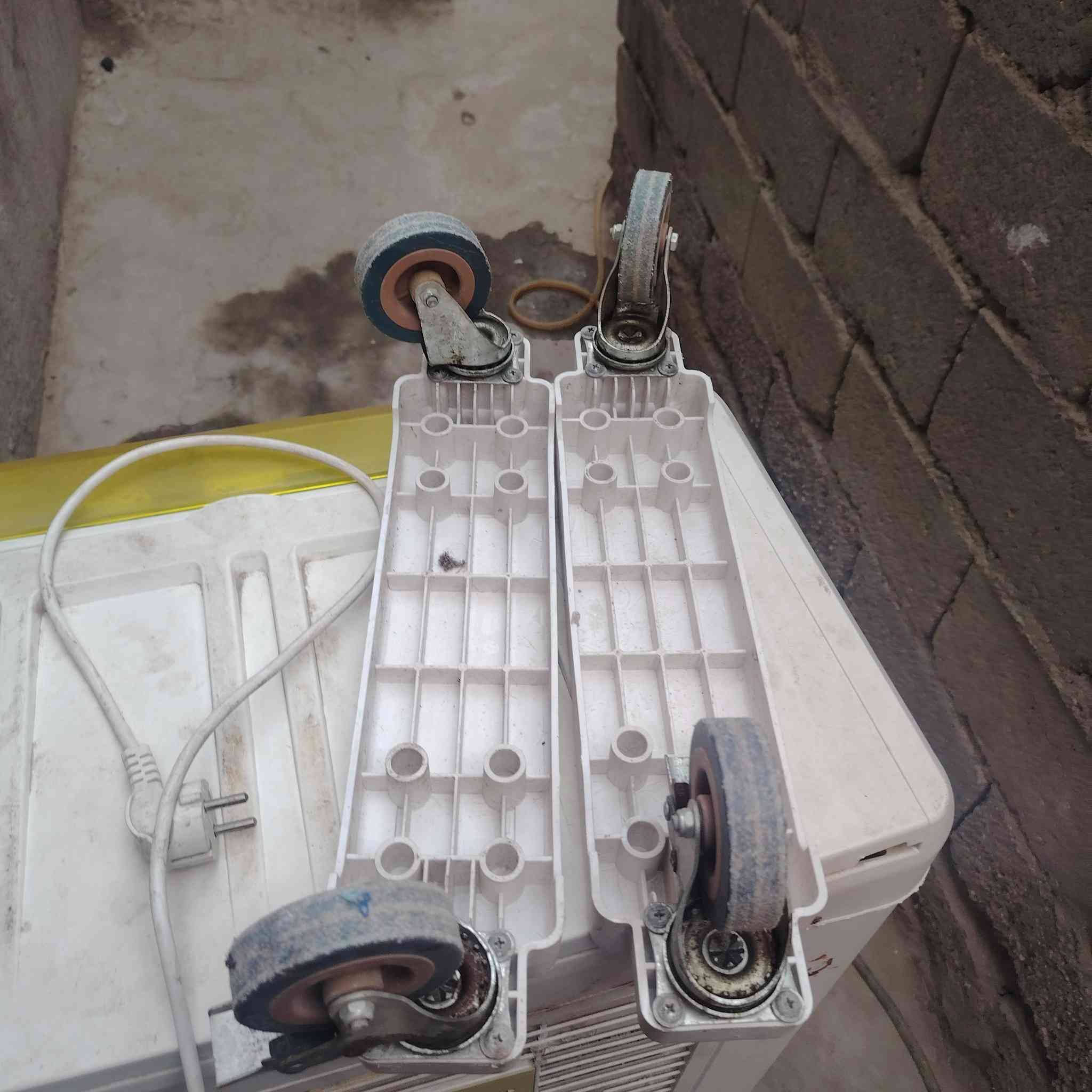 مبرده للبيع نضيفه كلش العنوان البصره صبخه العرب ***********
