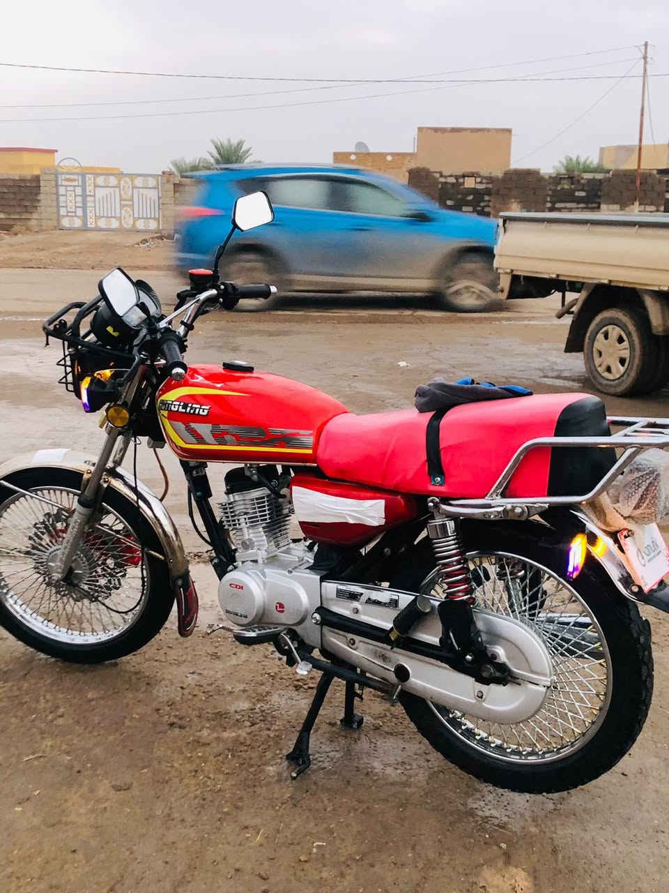 تايكر 24شلعته معدله حلو  نقصها فقط كشننه تعبان شوي اوراق كامله سعر٦٢٥
رقمي***********
