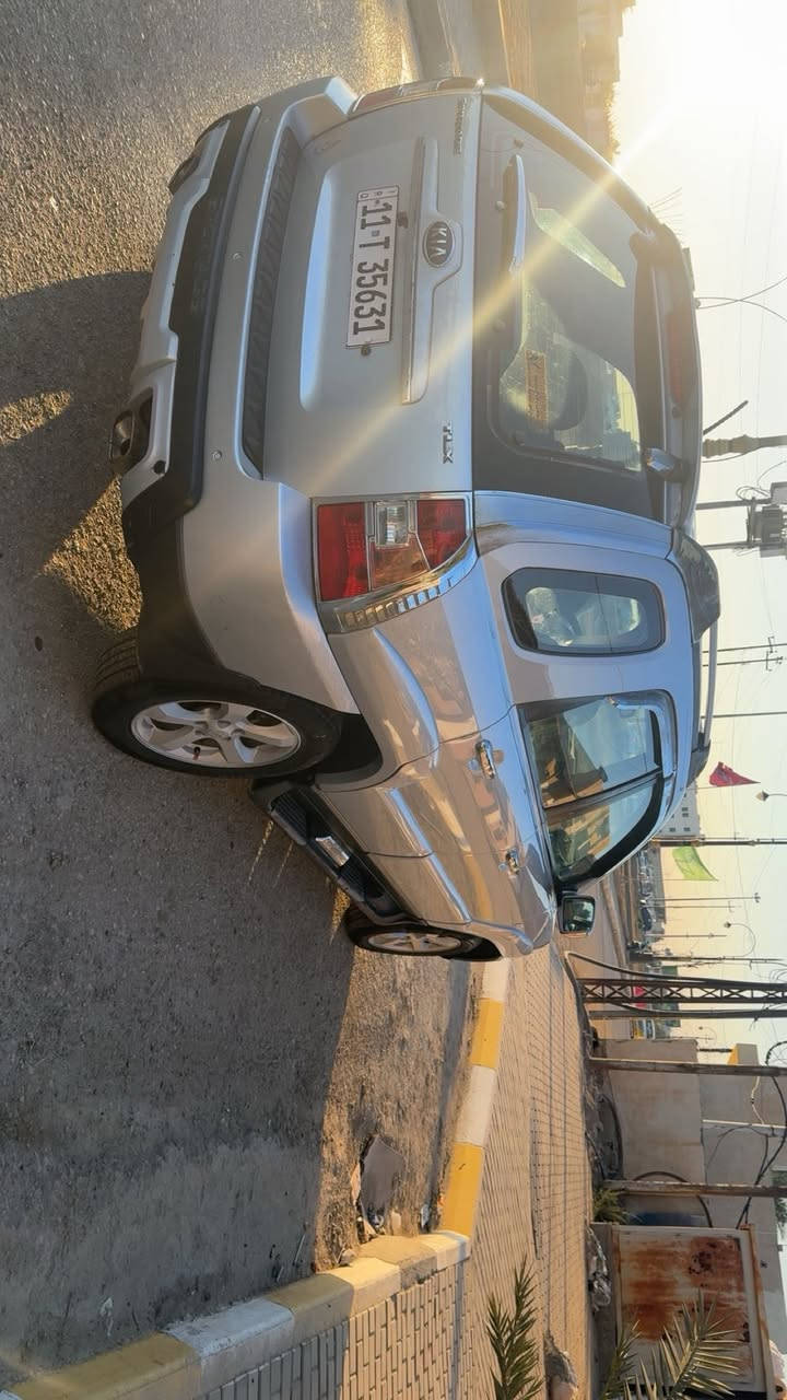 السلام عليكم لبيع او المراوس كيا سيورتج  موديل ٢٠٠٩ 
السياره مكفوله ضربه وصبغ وتبديل وبارد 

مكينه ٤سلندر. 2000مكفولهًً لا فتح ولاتبخر ولا تنقص 

كير مكفول

تخم تاير 

حداديه جديده 

جاهزه للاخير 

تبريد تدفئه كله شغاله وجاهزه 

رقم بغداد الجديد 

موجوده بلكوت المركز السعر ١٣٠ وبيه مجال بيكً خير وادلل 

للاستفسار ***********
