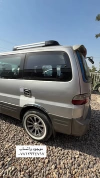 ستاركس • ٢٠٠٢ • ٨ راكب