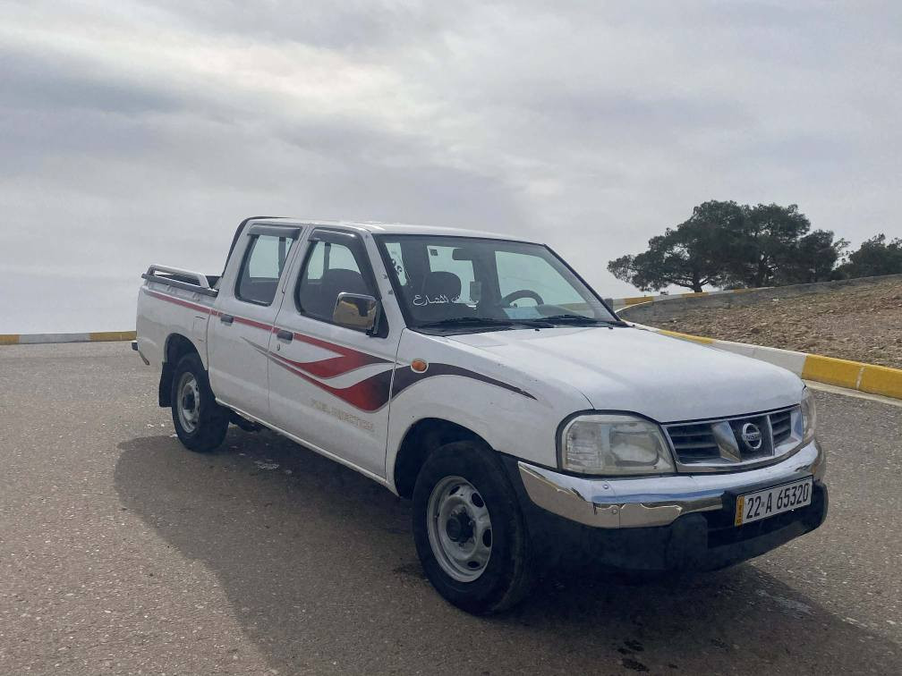 نیسان پیکاب ٢٠٠٨
بدون سبغ 
گیر و مکینة بشرط
سنوية جديد تاير جديد 
سعر ١٢٨ 
مكان كركوك 
*********** كركوك, العراق
