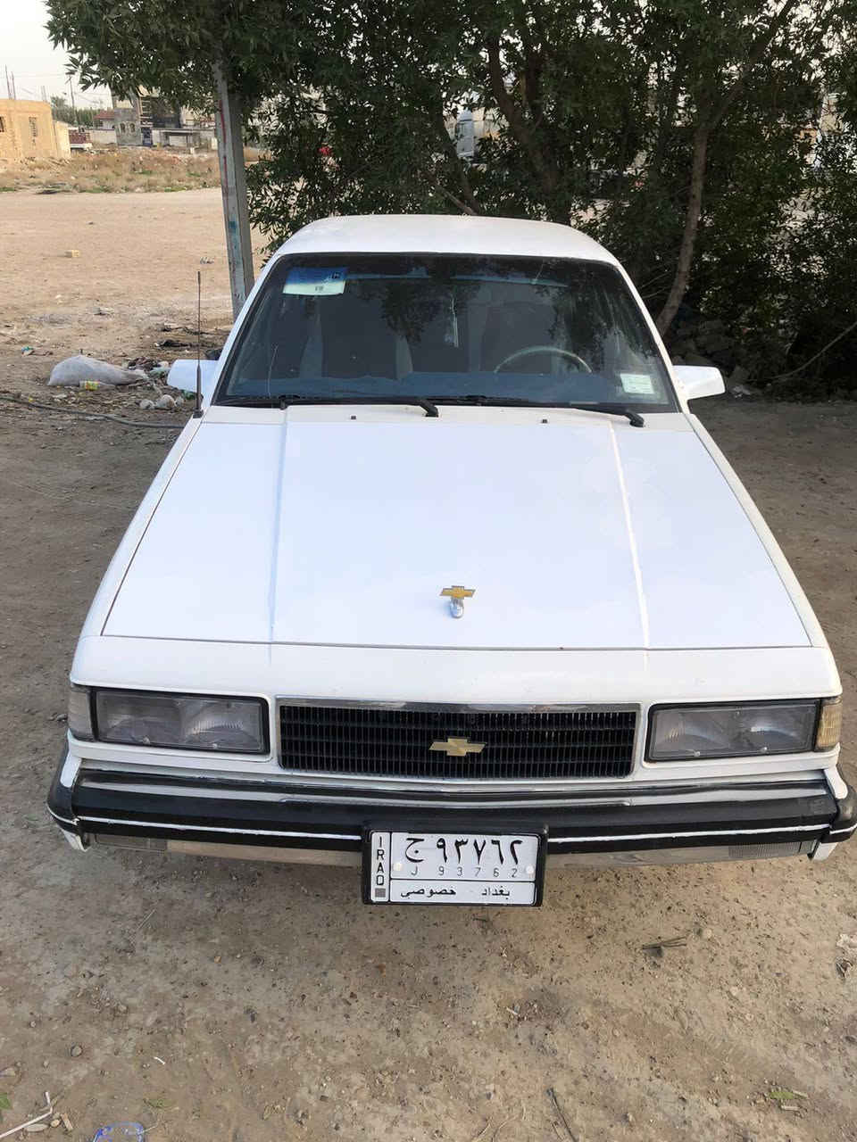 سلام عليكم
سليبرتي موديل ١٩٨٩ لون ابيض السياره كامله محرك كير تبريد خير من الله السياره بدون صبغ فقط السيارة نظيفه السعر 39  للاستفسار ***********
