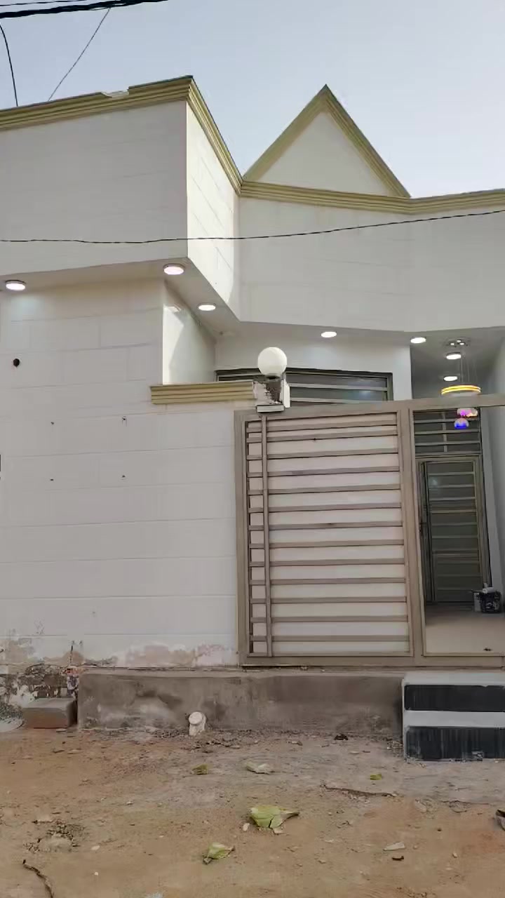 بيت ١٠٠متر طابق واحد حي النداء منطقة ٥٨ خلف شارع الكفيل وخلف أسواق ذهب ع ساحة السعر ٨٢ مع المجال البسيط
الاتصال ***********
