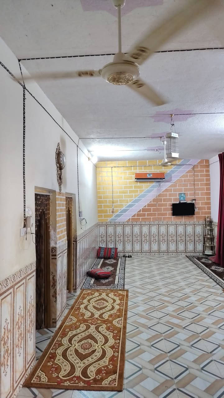 بيت للبيع زراعي متكون من غرفتين وصاله ومطبخ 
الشراي يتصل على هذا الرقم أو يجي خاص ***********
