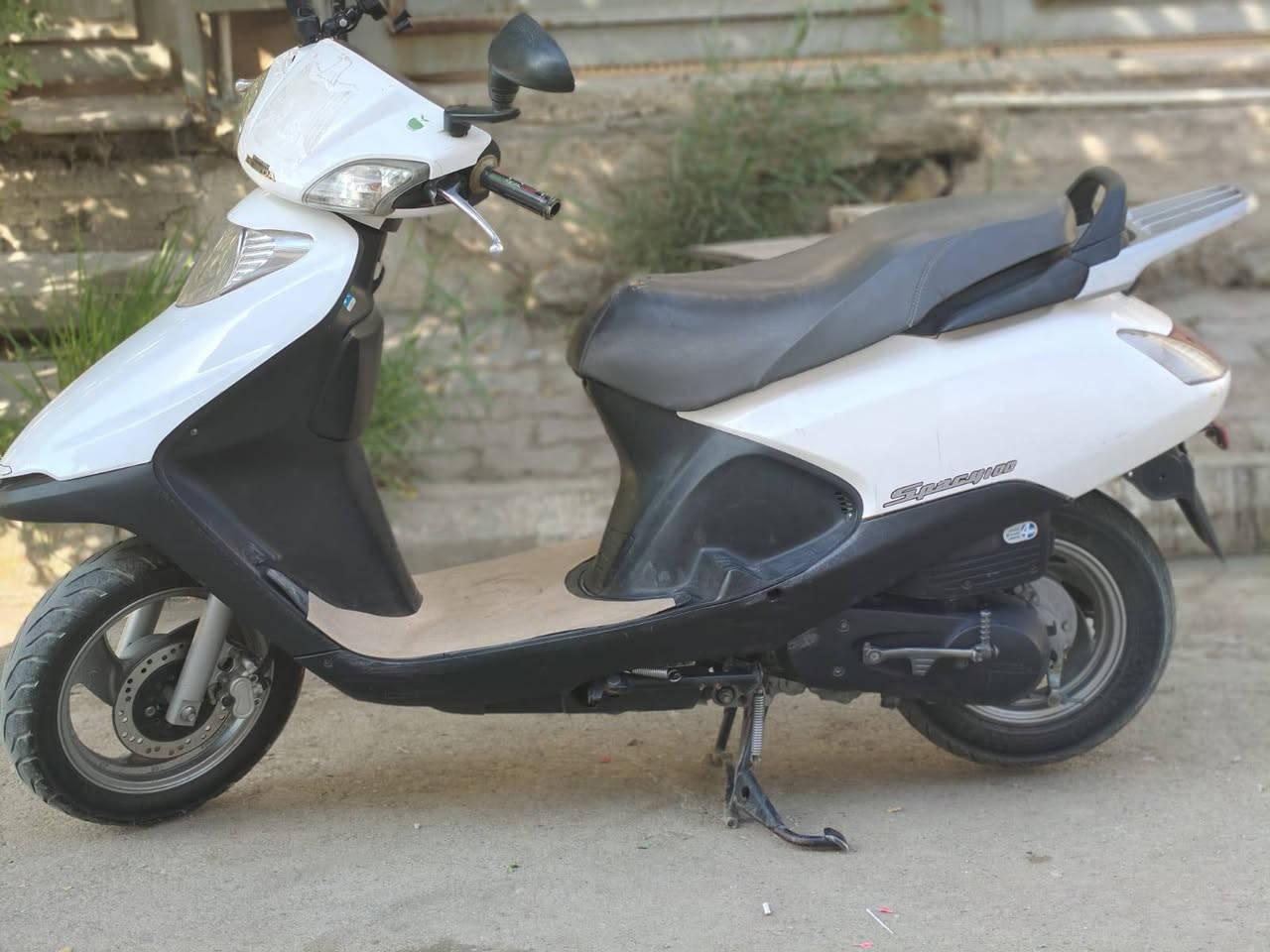 للبيع سبيسي ياباني ماشیه ۲۲ و هسه مشت عندي ٢٦ الف دراجه خیر
***********

واسط نعمانيه
