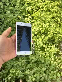 للبيع ايفون 7 بلاس. ذ128 بطاريه  50.  كلشي. شغال.  بس. الكامره   الوره...